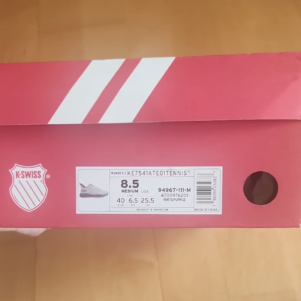 K-Swiss womens 8.5 brand new pickleball shoes sneakers - Picture 2 of 3
